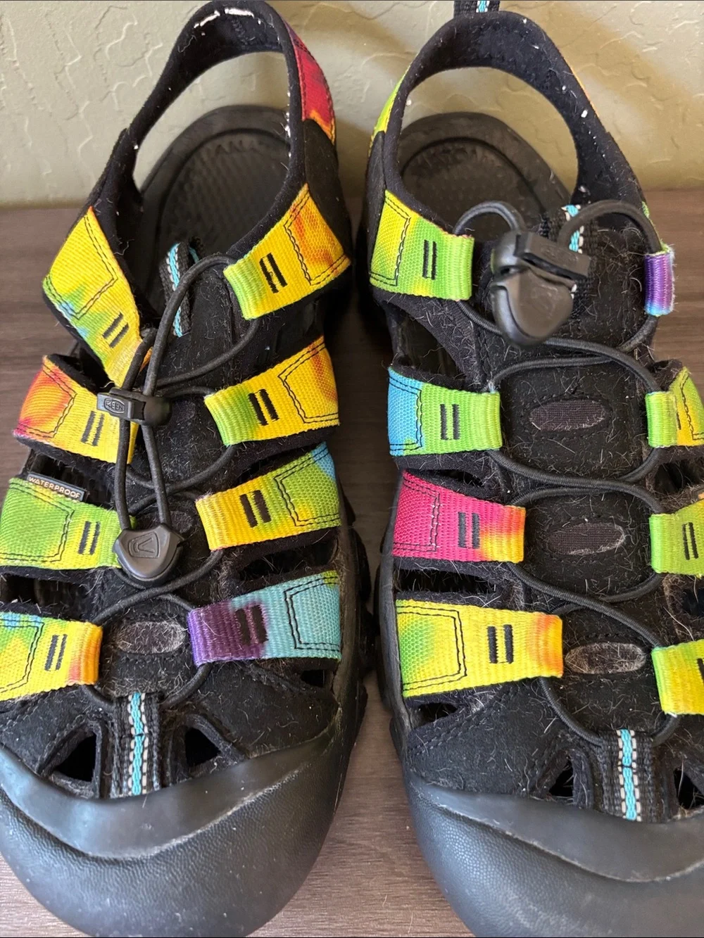 Keen Men’s Newport Retro Tie Dye Water Sport Sandal Size 11